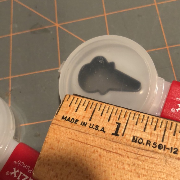 Sizzix PaddlePunch Positionable Hand Punch Dies - Picture 12 of 15